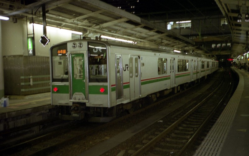 仙台駅にて７０１系