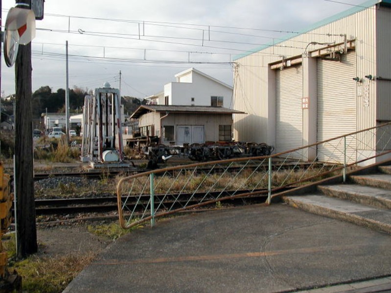 土日は作業場はお休みのようで