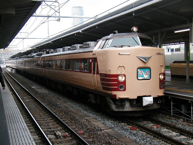 無印雷鳥


雷鳥ってパノラマ車付いてたっけ？