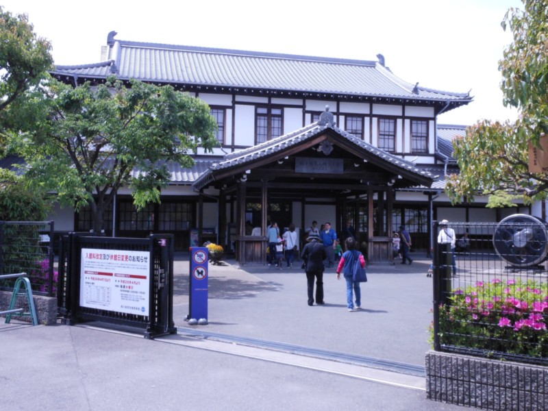 二条城駅を改装した梅小路蒸気機関車館