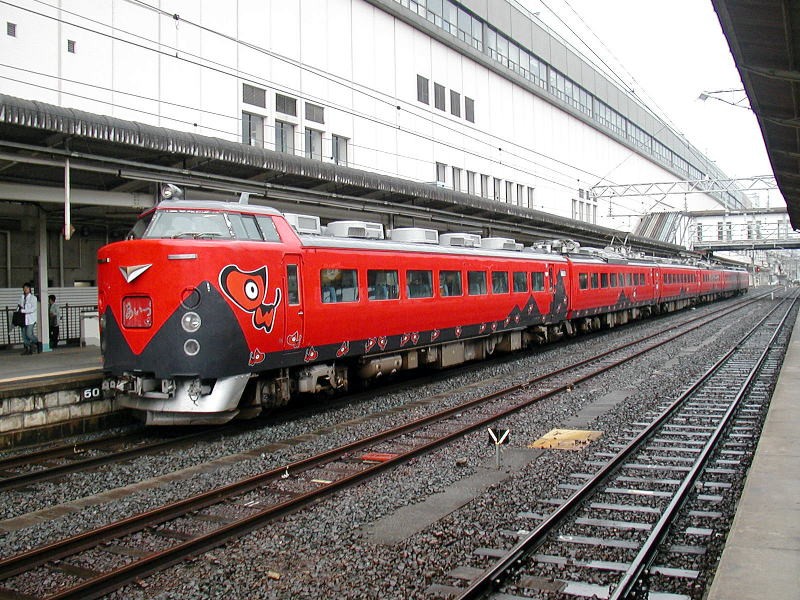 郡山駅にて４８５系あかべえ色　07/5/2